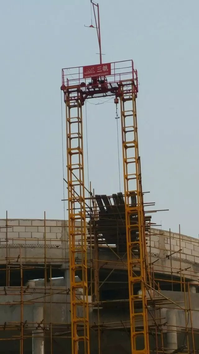 運城SSE100 施工升降機construction elevator