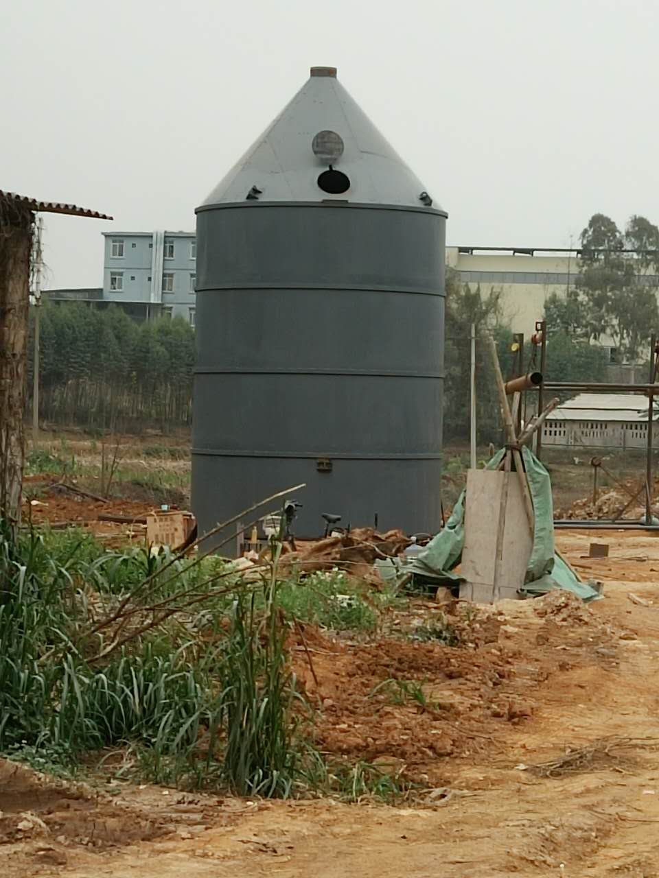 立式儲油罐