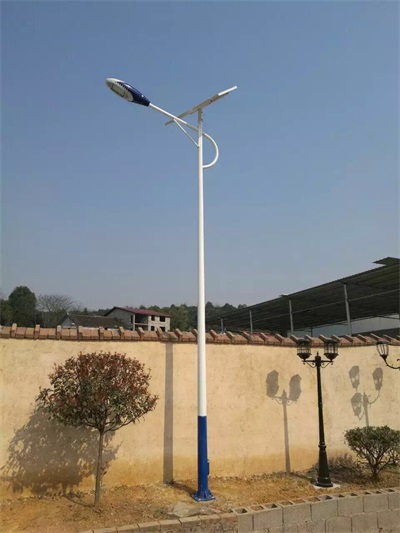 光伏太陽能路燈安裝工程