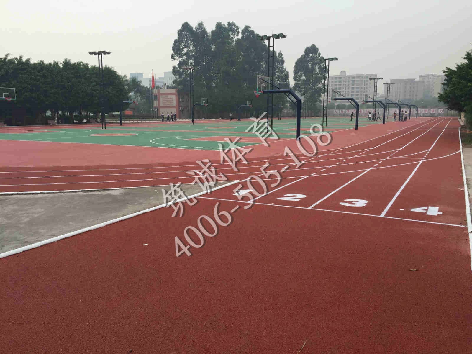 广东国防科技技师学院运动场 3.jpg